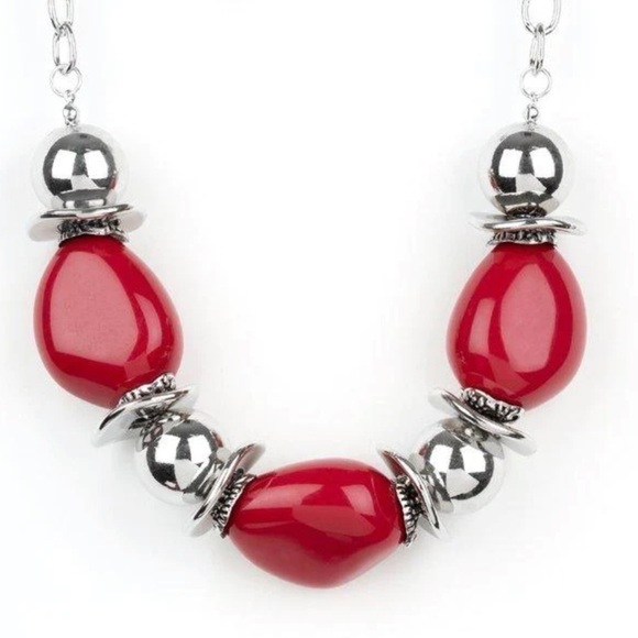 Red Paparazzi Necklace and earrings set. Vivid Vibes Red new with tags - Picture 2 of 4